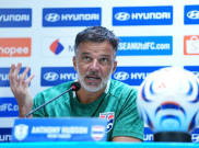 Anthony Hudson Minta Pemain Timnas Thailand Lupakan Keunggulan, Sebut Leg Kedua Dimulai 0-0 Vs Singapura