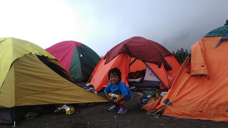 Ajak Anak ke Gunung, 'Double' Bawaannya