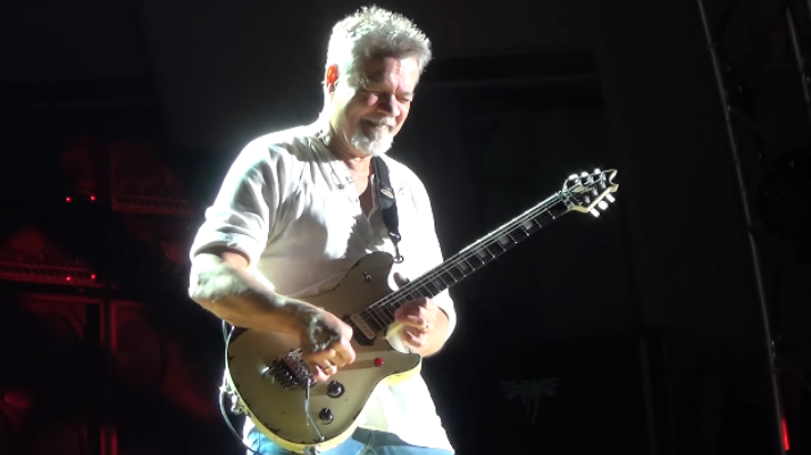 Eddie Van Halen Berikan Penghormatan untuk Mendiang Malcolm Young