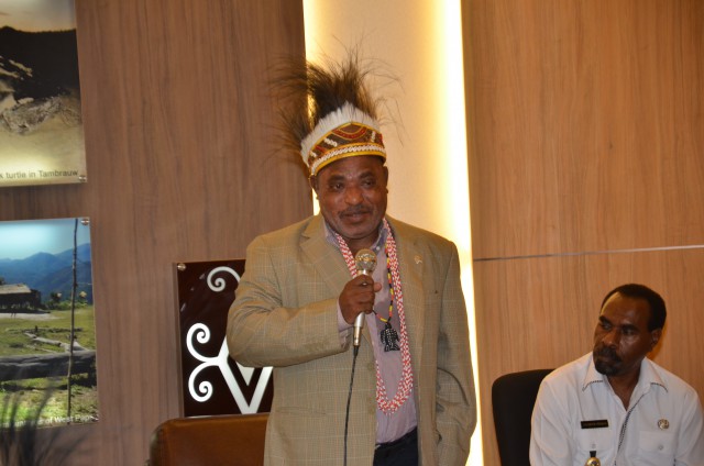Anggota Komisi V DPR RI Jimmy Demianus Ijie. Foto : Eko/mr