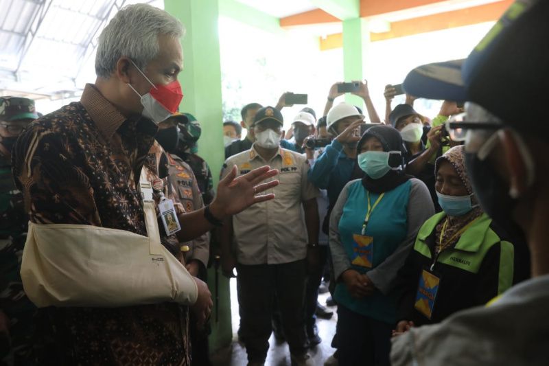 Temui Warga Desa Wadas, Ganjar Jelaskan Proyek Pembangunan Bendungan Bener
