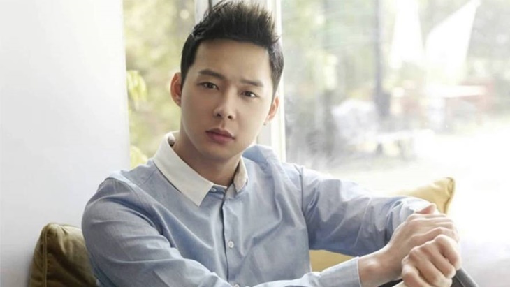 Masih Butuh Waktu, Yoochun Undur Pernikahannya