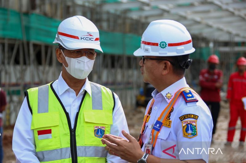 Atasi Kemacetan, Pj DKI 1 akan Percepat Pembangunan Transportasi Massal