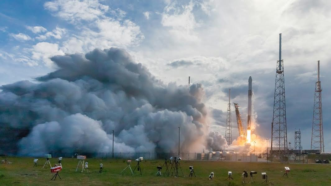 Roket China Pecah di Orbit, Tinggalkan Puing di Luar Angkasa