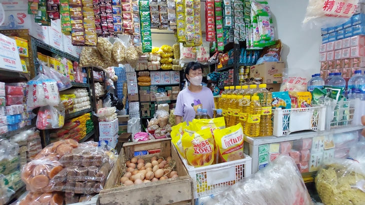 Harga Minyak Goreng Tembus Rp 24.000 Per Liter, Pedagang Eceran Tak Berani Kulak