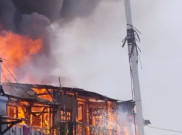 Belasan Rumah Terbakar di Cengkareng