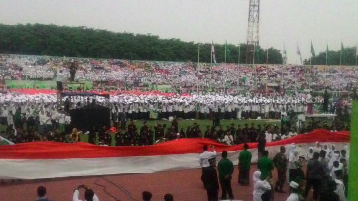Puncak Hari Santri Nasional, 80 Ribu Santri Serentak Baca Kitab Kuning