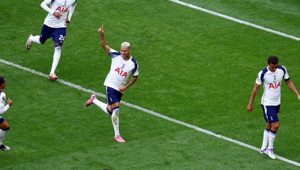 Tottenham Hotspur Patok Harga Murah Penyerang Timnas Brasil Richarlison