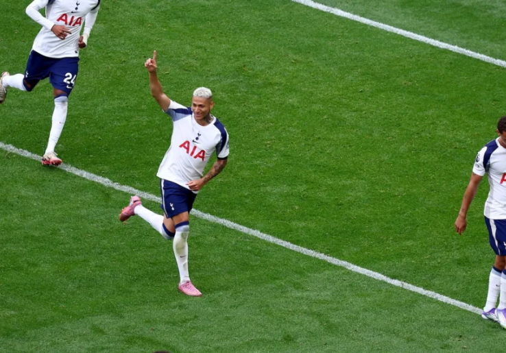 Brentford vs Tottenham: Prediksi Skor, Head to Head dan Susunan Pemain