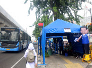 Halte Transjakarta Sementara Pinggir Jalan Pengganti Halte Velodrome