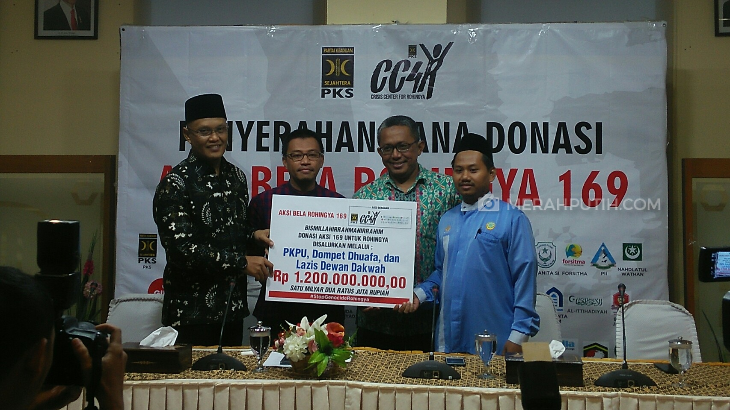 PKS dan Puluhan Ormas Salurkan Rp 1,2 Miliar Bantu Warga Rohingya