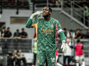 Masa Depan Mike Maignan Belum Jelas, AC Milan Diam-diam Incar Alisson Becker