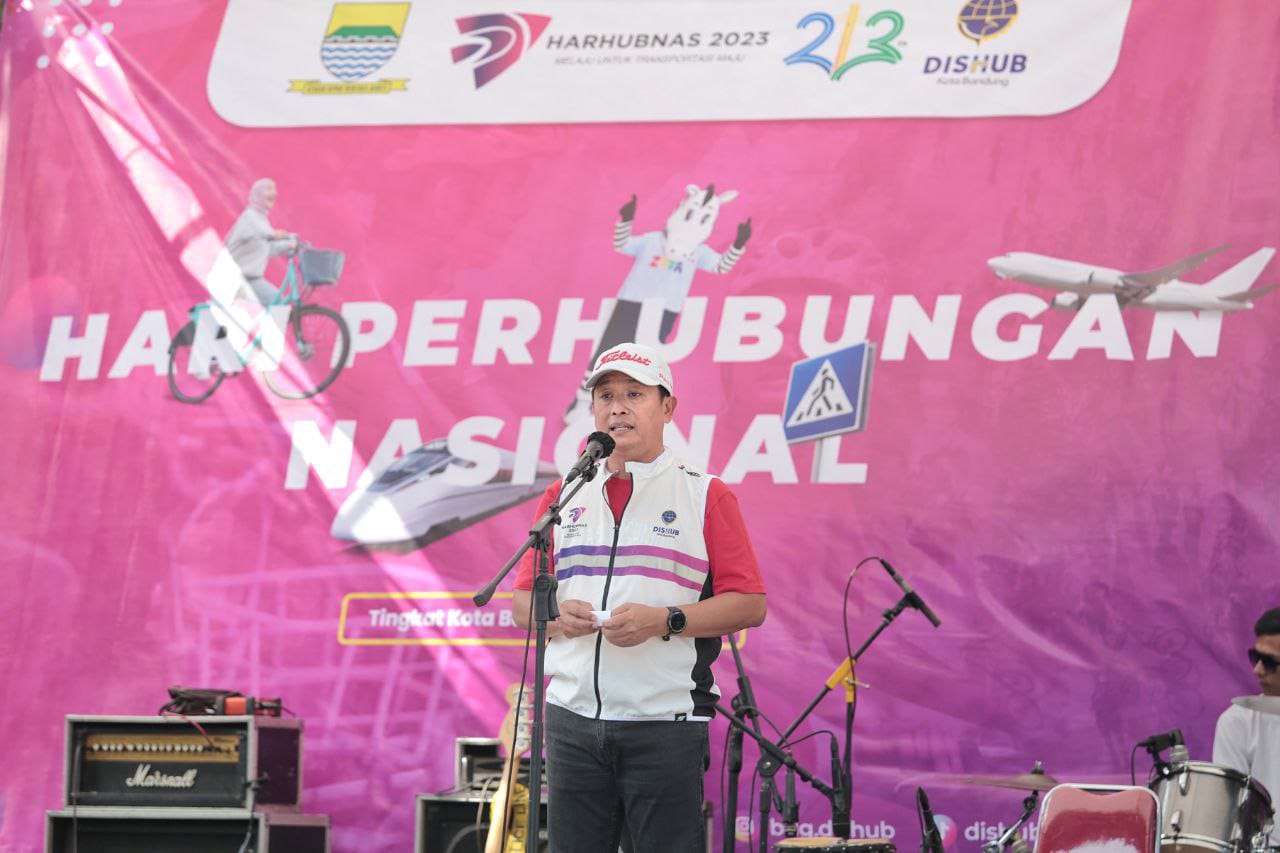 Angkot di Bandung akan Dikonversi Jadi Mikrobus