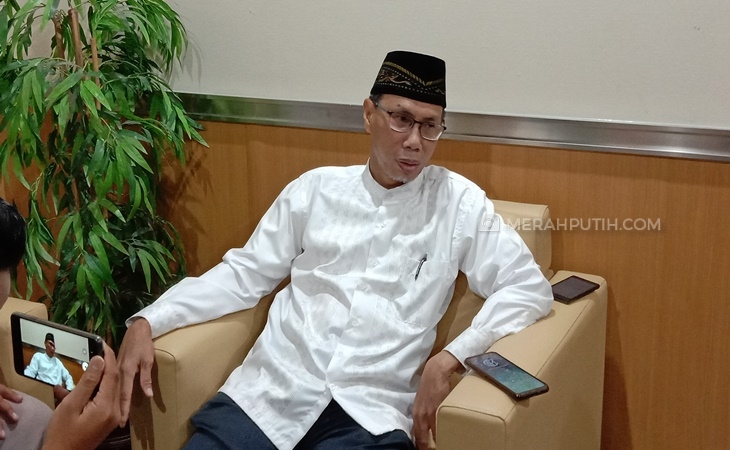 Sudah Makan Korban, PKS Minta Satpol PP Awasi Semua Reklame di Jakarta