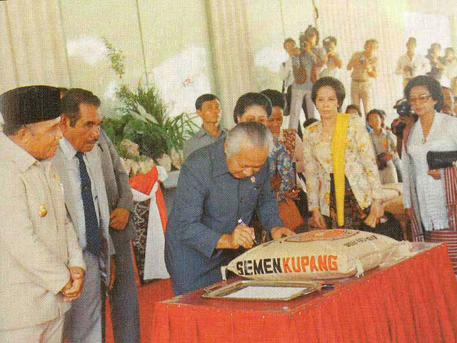 Sambungan Telepon Soeharto Tanda Resmi Seseorang Dipilih Menteri
