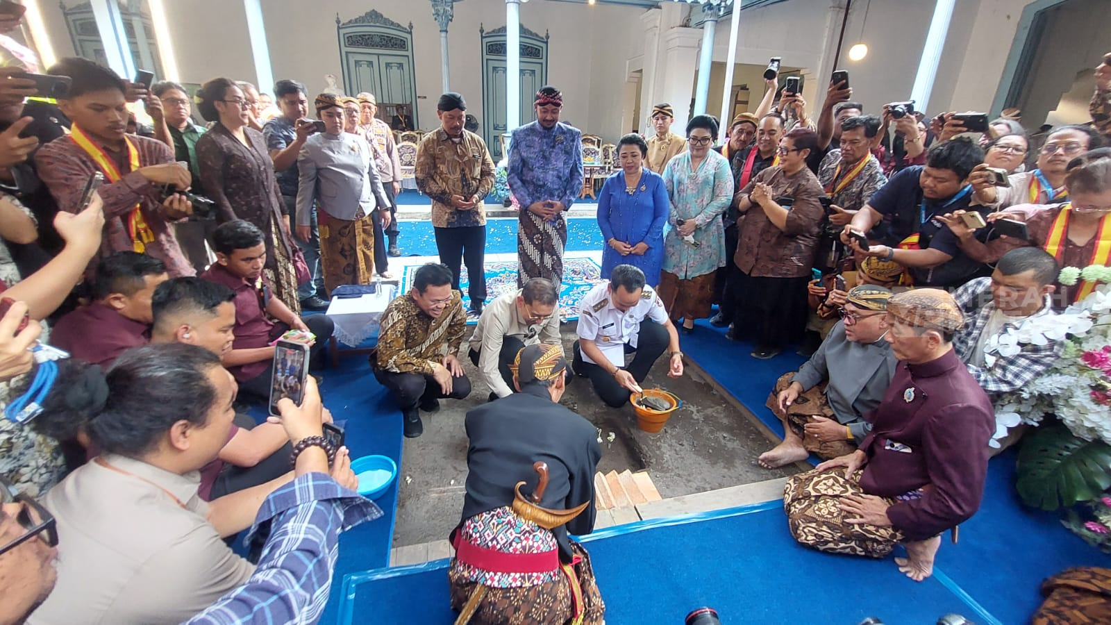 Revitalisasi Keraton Solo Senilai Rp 150 Miliar Dimulai dengan Peletakan Batu Pertama, Menbud Fadli Zon Sebut sebagai Perintah Presiden Prabowo