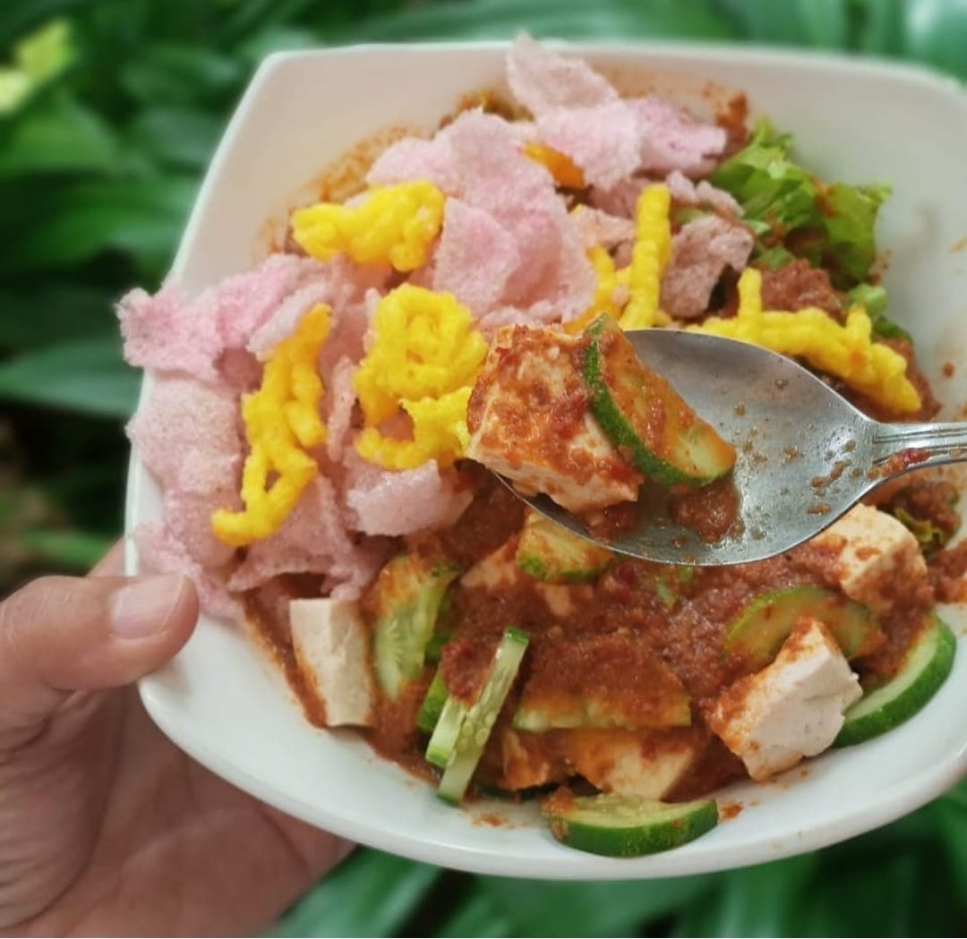 kerupuk mi