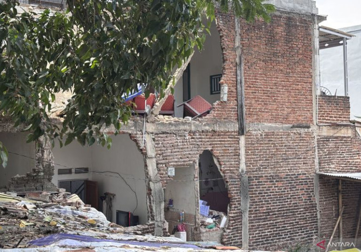 Ledakan LPG 3 Kg di Bandung: 2 Rumah Hancur, 4 Warga Masuk RS Hasan Sadikin