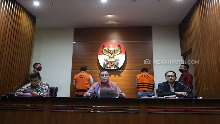 KPK Periksa 2 Manager PT Dirgantara Indonesia