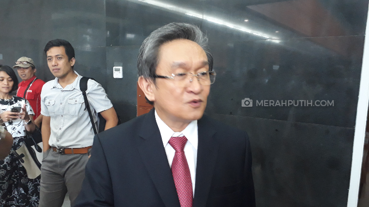 Banyak Nama Politisi yang Lenyap Dalam Dakwaan Setnov