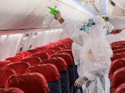 Mengintip Proses Sterilisasi Pesawat Lion Air