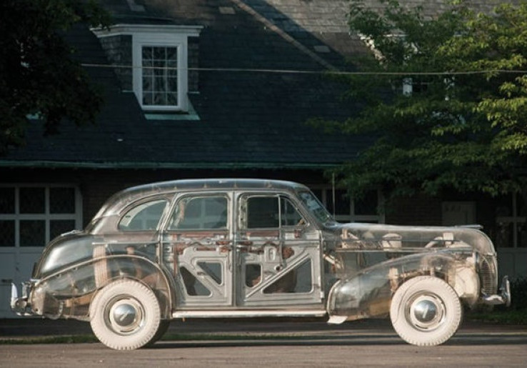 Mengenal Pontiac Ghost Car, Mobil Berbalut Plexiglass