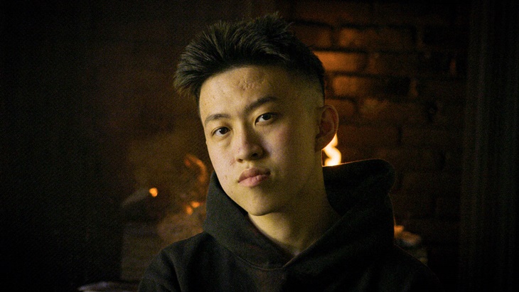 Rich Brian Rilis Album Baru Bertajuk ‘1999’