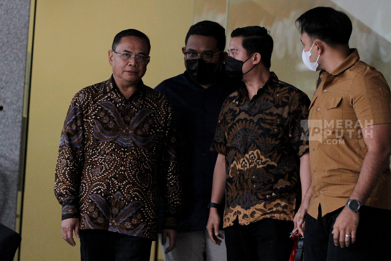 Wajah Bupati Pati Sudewo usai Jalani Pemeriksaan Selama 7 Jam di Gedung Merah Putih KPK Jakarta