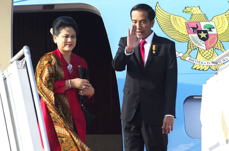 Presiden Jokowi Jenguk KH Hasyim Muzadi di Malang