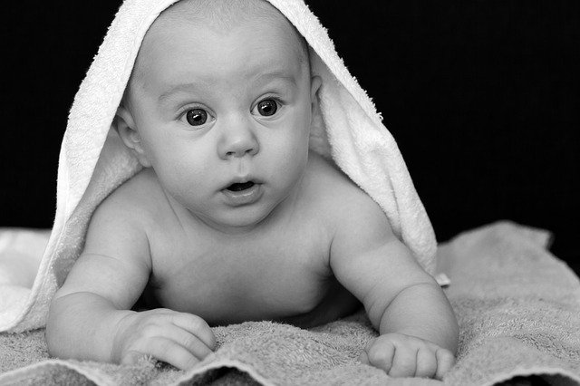 Mandi ternyata bisa menstimulus otak anak (Foto: Pixabay/PublicDomainPictures)