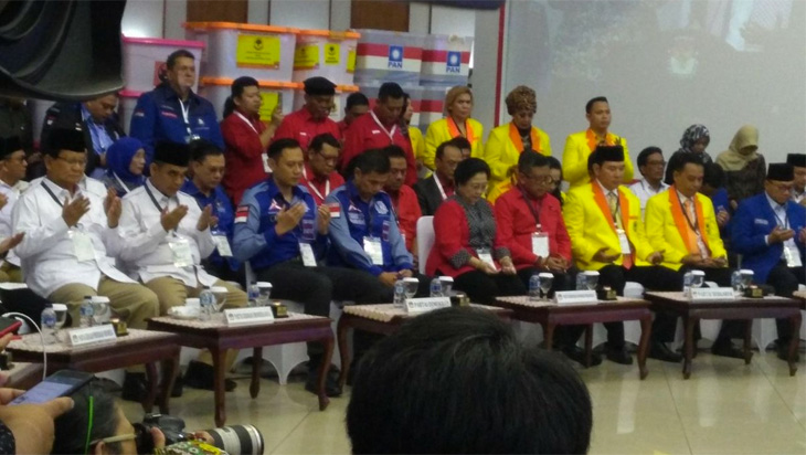 Para pemimpin partai saat di KPU