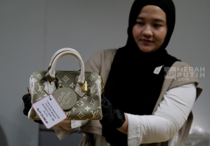 KPK Gelar Lelang Barang Bukti Hasil Sitaan Kasus Korupsi di Rupbasan Jakarta