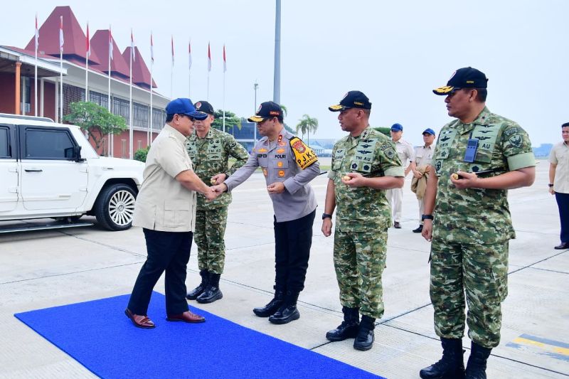Prabowo Kembali Landing di Tanah Rencong, Pastikan Bantuan Logistik Tepat Sasaran