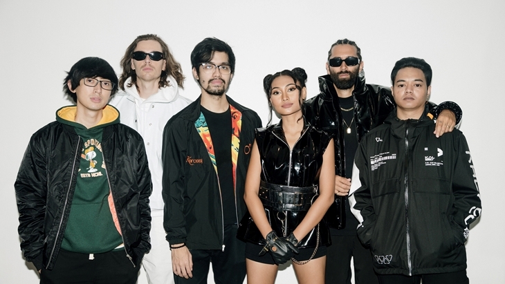 Kolaborasi Kedua Yellow Claw dan Weird Genius Hasilkan 'Lonely'