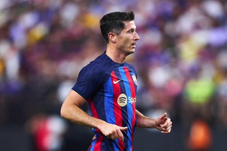 2 Gol Lewandowski Kembalikan Barcelona ke Posisi Ketiga Liga Spanyol