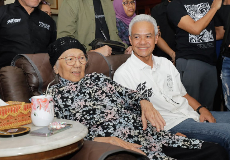 Slank Berduka, Bunda Iffet Meninggal Dunia di Usia ke-87