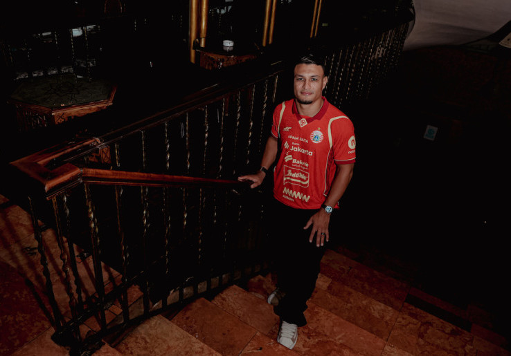 Persija Resmi Umumkan Bergabungnya Alaeddine Ajaraie, Bomber Asal Maroko, Berharap Akhiri Musim dengan Senyum Bahagia