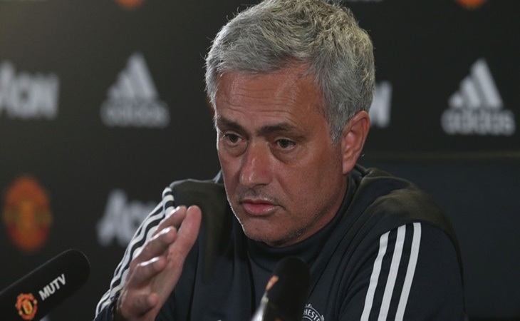 Gusarnya Mourinho dan Minimnya Pilihan Pemain Manchester United