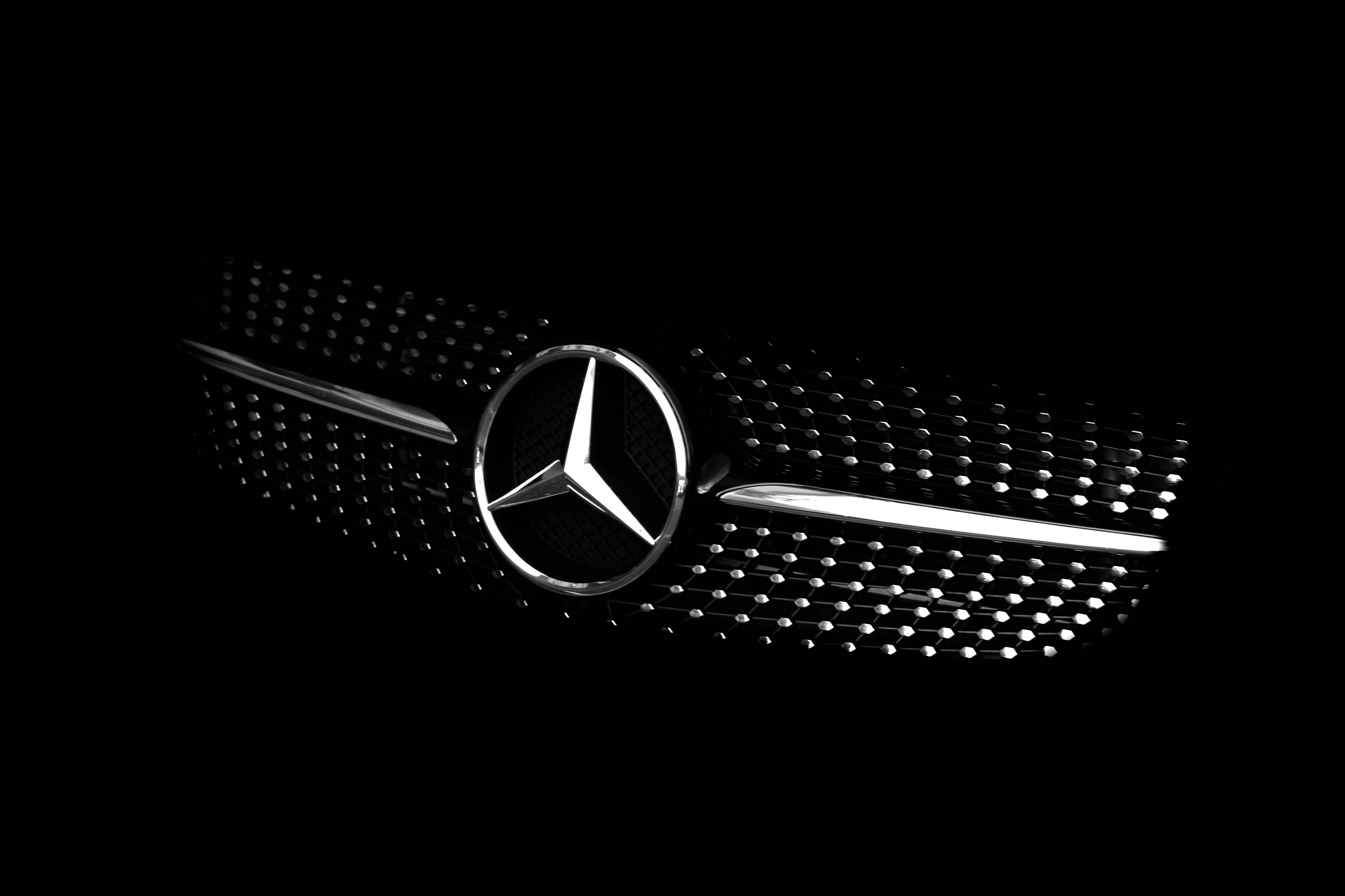 Mercedes-Benz Tidak Tertarik dengan Carplay Apple, ada MBUX