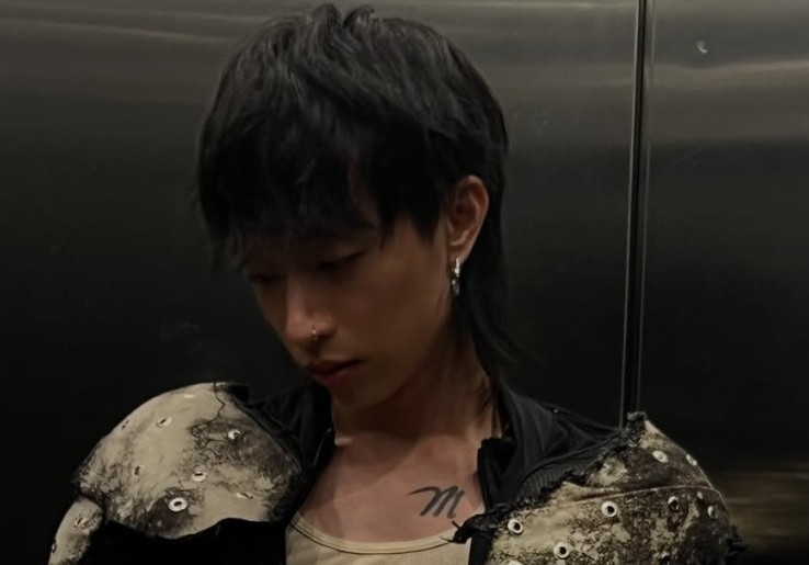 Lirik Lagu 'drunk' Keshi, Sukses Tampilkan Ciri Khas Puitis dan Emosional sang Musisi