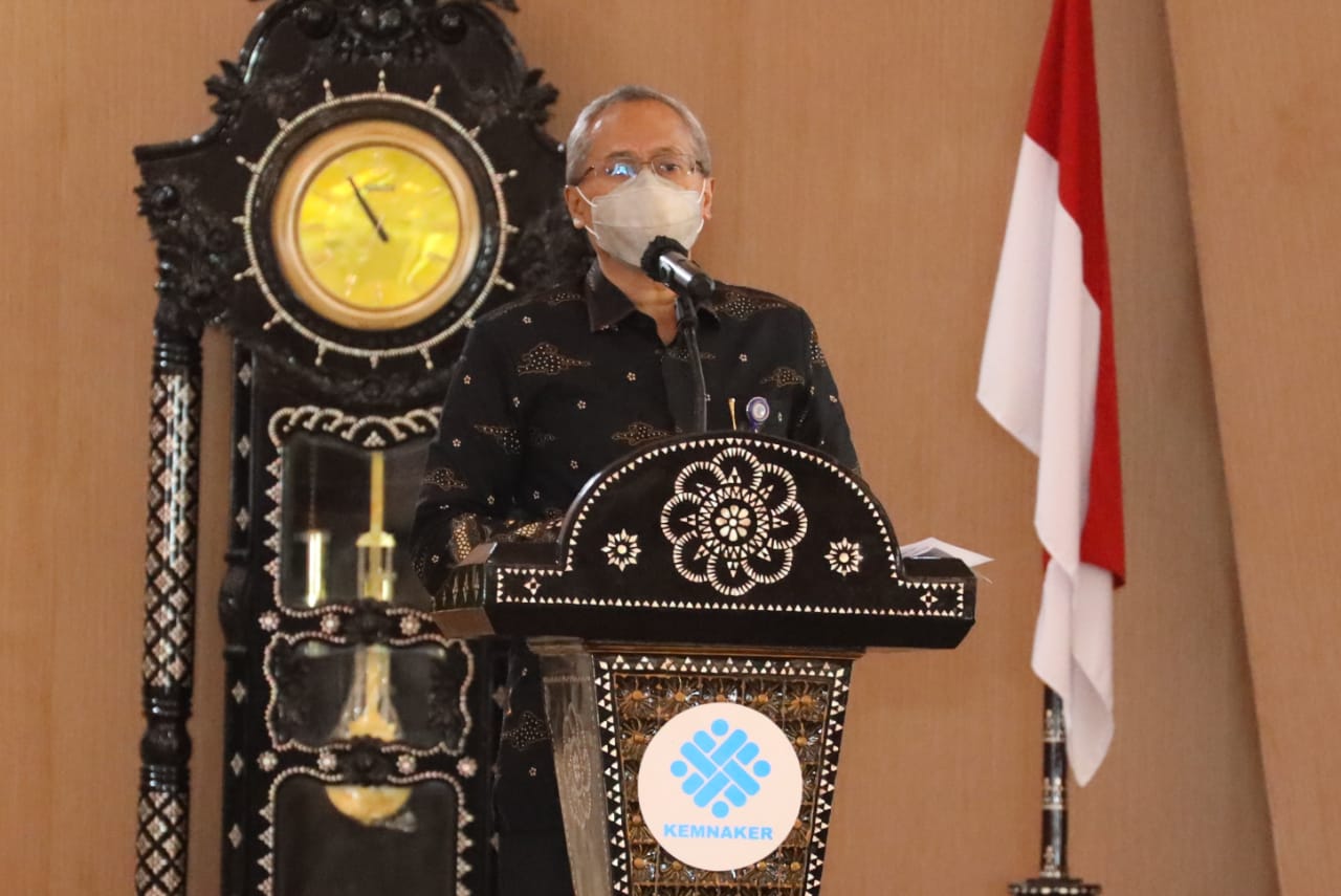 Kemnaker Dorong Implementasi Green Productivity di Indonesia
