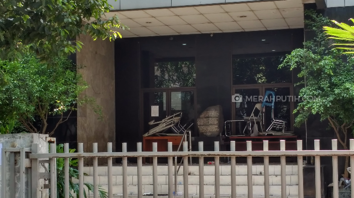 Usai Diserang Massa Anti-PKI, YLBHI Ajak Masyarakat Bersih-bersih