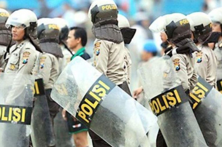 1.079 Aparat Gabungan Diturunkan Jaga Demo Buruh di DPR
