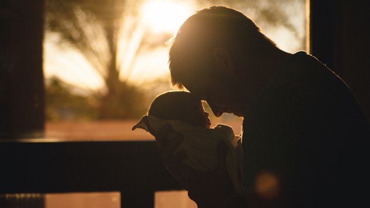 Cara Tepat Ajak Komunikasi Bayi