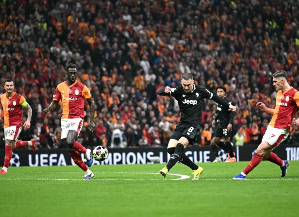 Drama 7 Gol, Kartu Merah, dan Kejutan Galatasaray Bantai Juventus 5-2