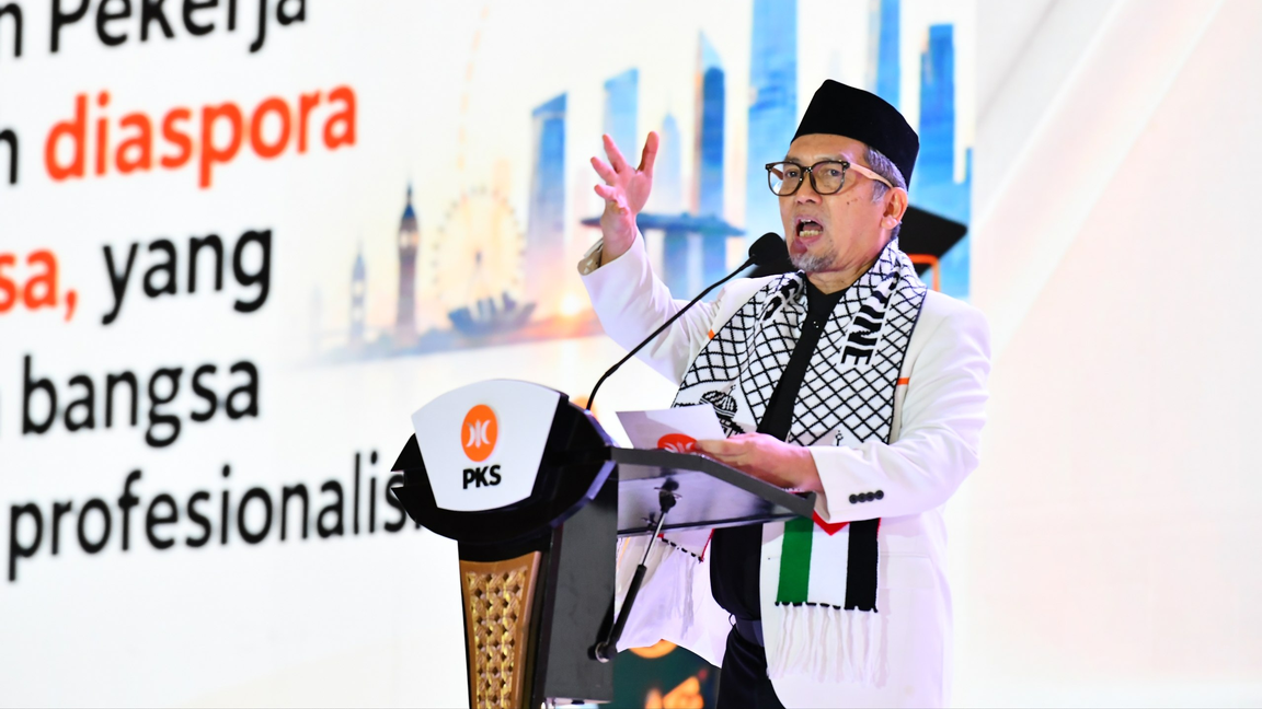 Presiden PKS Instruksikan Pejabat Partai Sisihkan Gaji untuk Bantu Korban Karhutla