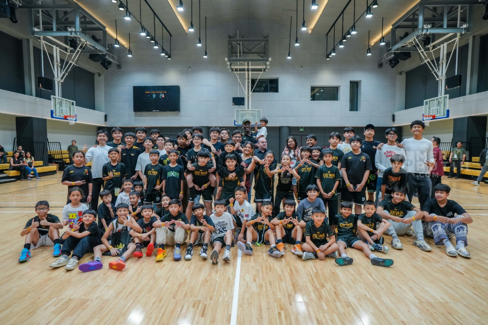 Dewa United Basketball Academy Kawah Candradimuka Bintang Timnas Basket Masa Depan