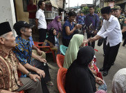 Presiden Jokowi Beri Kejutan Warga Cikakak Sukabumi