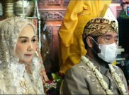 Intip Fesyen di Prosesi Akad Nikah Ketua MK dan Adik Jokowi