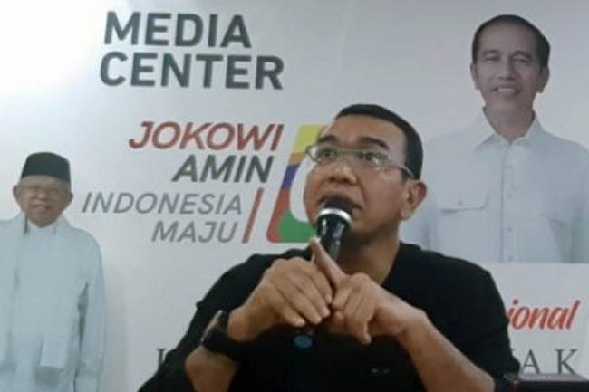 Jubir Tim Kampanye Nasional (TKN) Jokowi-Ma’ruf Amin, Arya Sinulingga